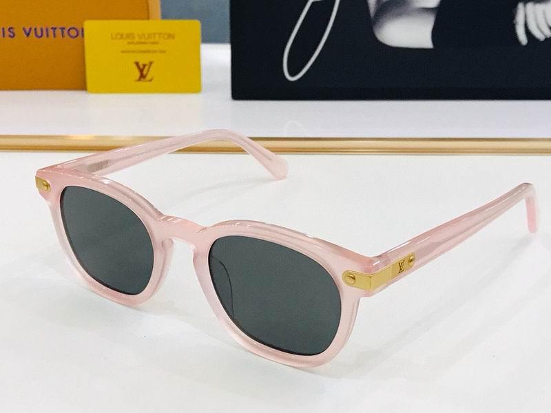 LV Sunglasses 590